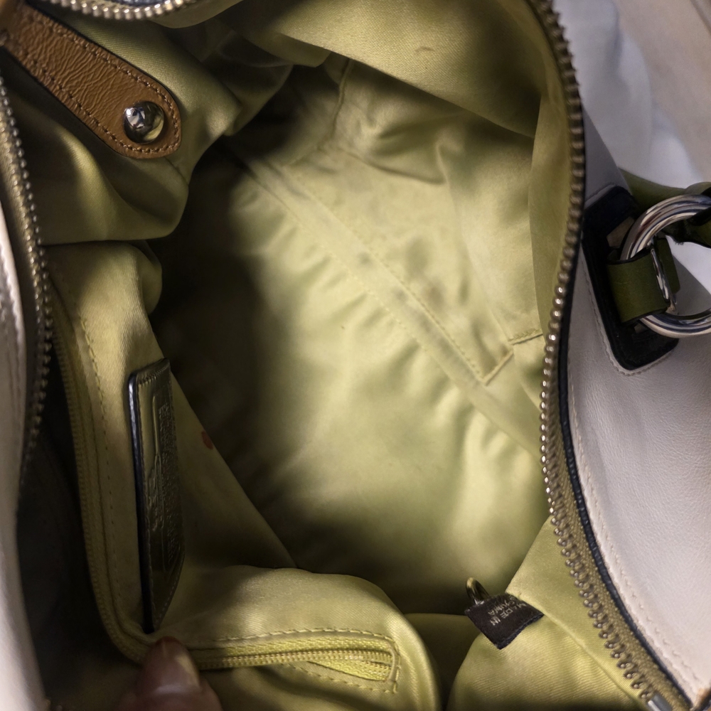 Coach White and Green Women's Bag - Picture 6 of 7